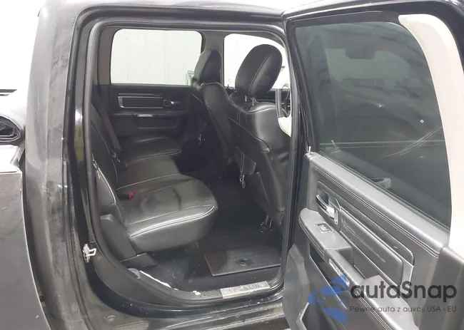 1C6RR7PT2FS539522: 44049652