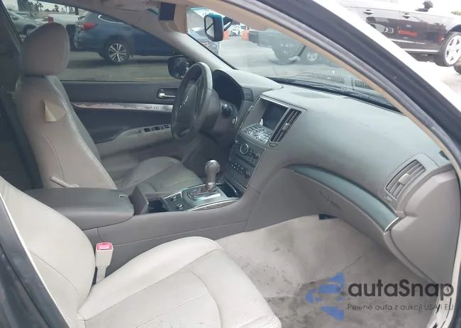 JN1CV6AP4AM204665: 44049686