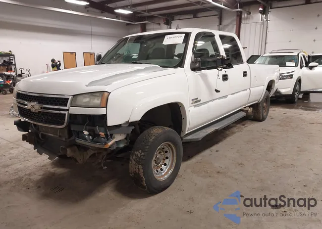 1GCHK33D77F183899: 44049729