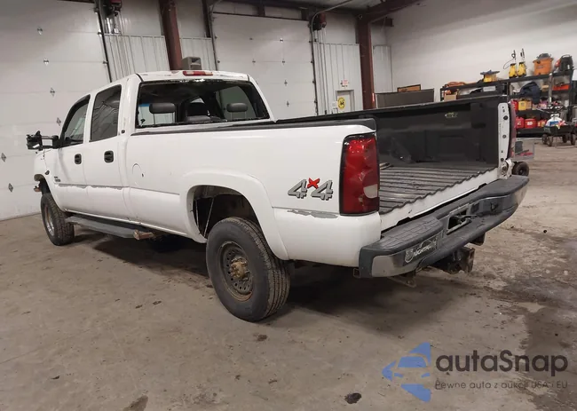 1GCHK33D77F183899: 44049729