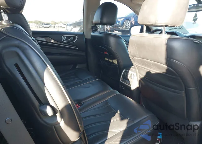 5N1AL0MN8EC545446: 44049750