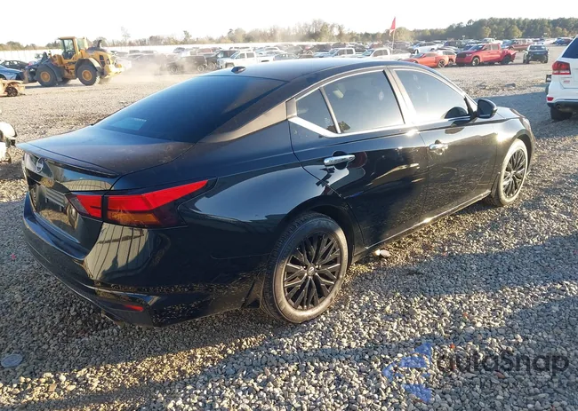 1N4BL4DVXSN414086: 44049762