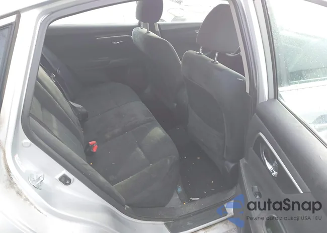 1N4AL3AP3FC204619: 44049782