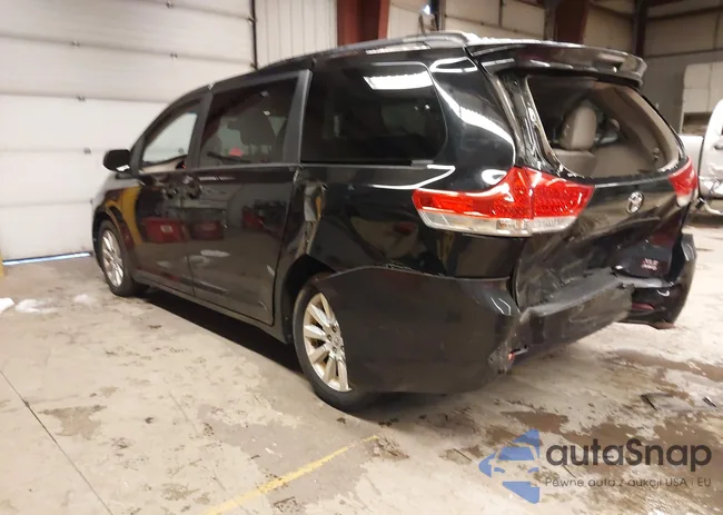 5TDDK3DC6CS046323: 44049831