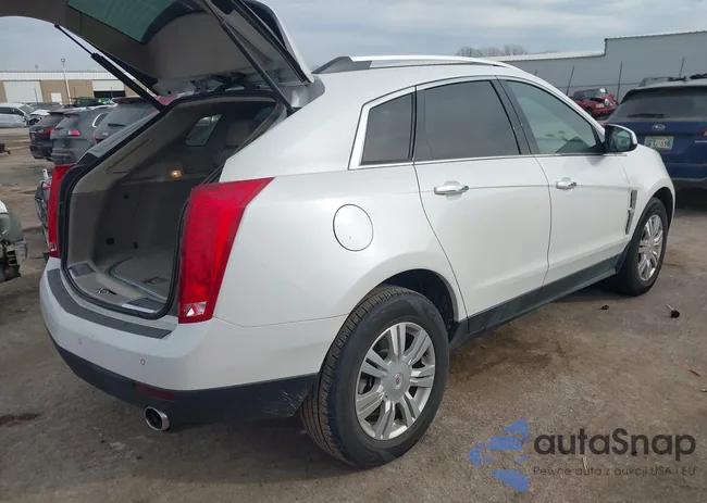 3GYFNAE37CS606908: 44049840