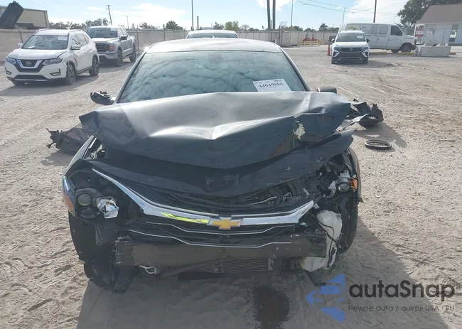 1G1ZB5ST1KF205759: 44049886