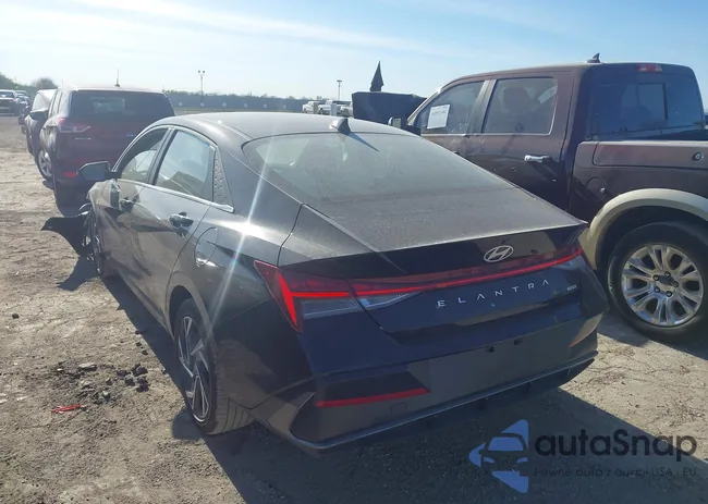 KMHLN4DJ6SU165681: 44050080