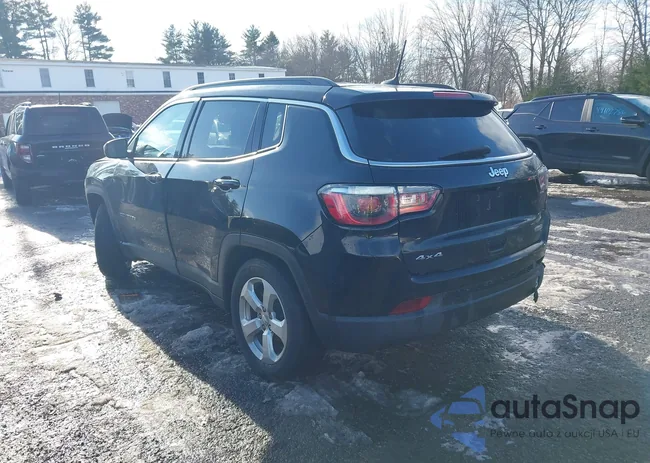 3C4NJDBB5LT160701: 44050107