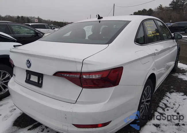 3VWC57BU4MM003703: 44050160