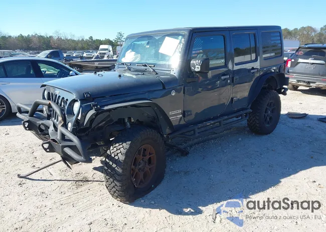 1C4BJWDG4JL809338: 44049235