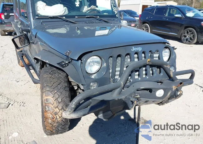 1C4BJWDG4JL809338: 44049235