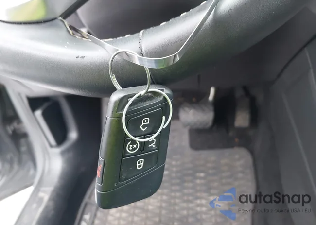 3VVEX7B28PM370145: 44049249