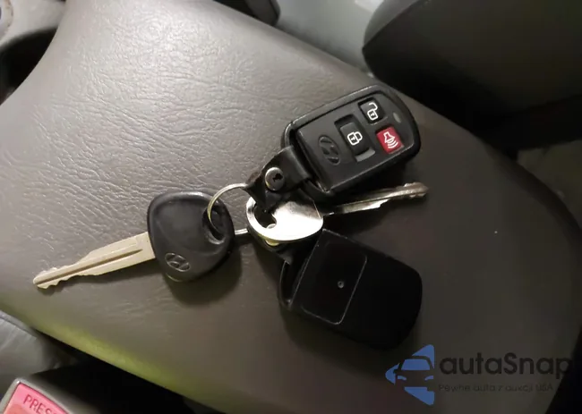 KM8SC73D23U447929: 44049286