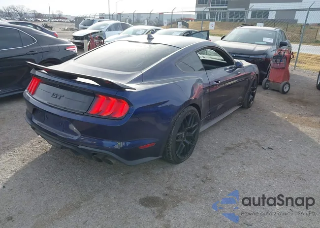 1FA6P8CF8L5181785: 44049338