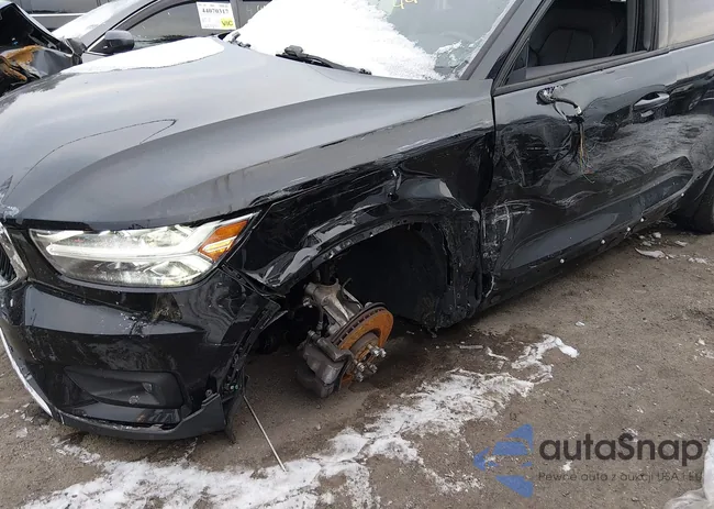 YV4162UK6M2486041: 44049341