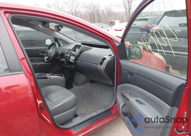 JTDKB20U277690157: 44049402