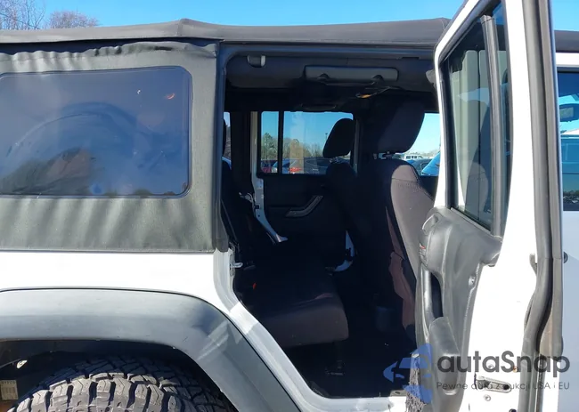 1C4BJWDG4EL134919: 44049506