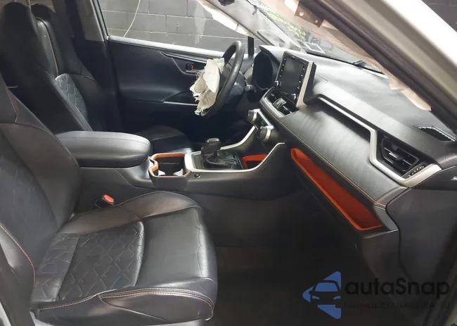 2T3J1RFVXKW033000: 44049585