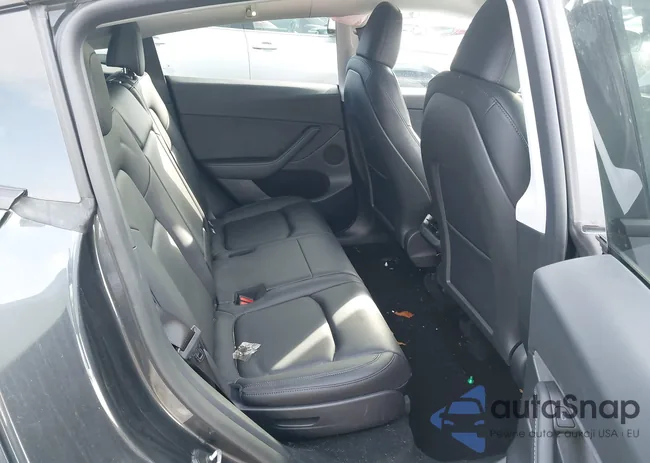 7SAYGAEE0RF186505: 44050662