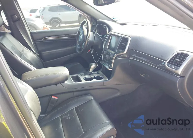 1C4RJECG6JC514882: 44050818