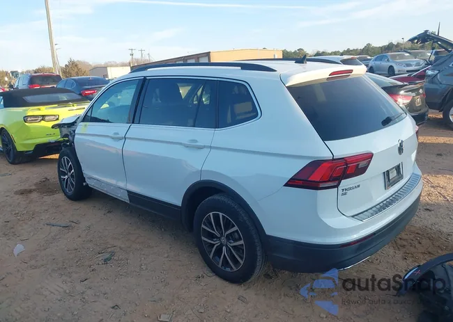 3VV3B7AX6KM048583: 44050821