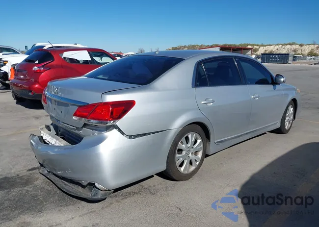 4T1BK3DB6CU466864: 44050836