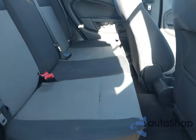 3FADP4TJ0JM142720: 44050855