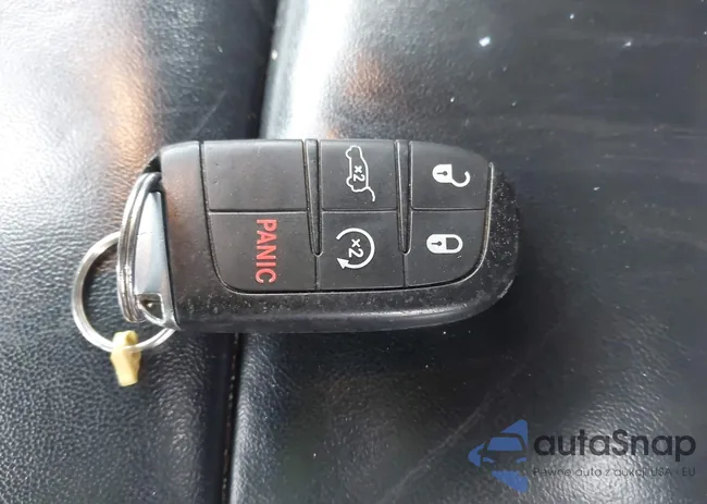 1C4RJFBG9KC766831: 44050882