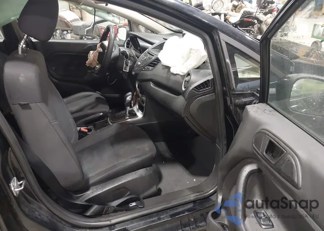 3FADP4BJ4KM107889: 44050927