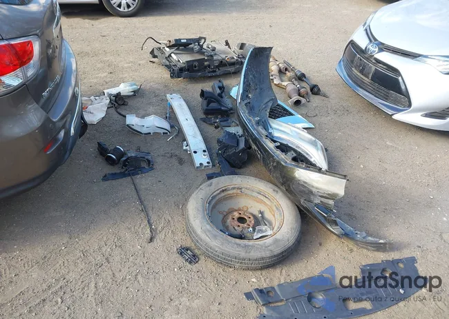 5N1AR2MM1DC646828: 44050939