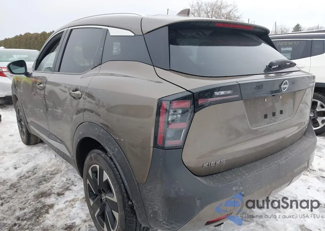 3N8AP6CB5SL429550: 44051008