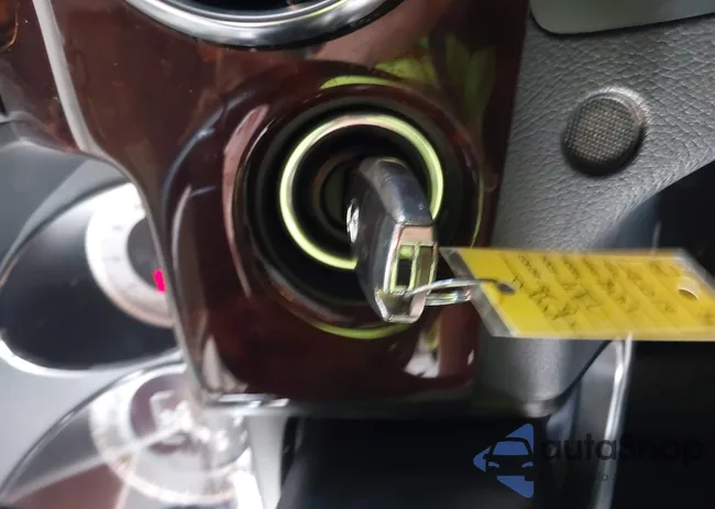 WDCGG5HB2EG317042: 44051050