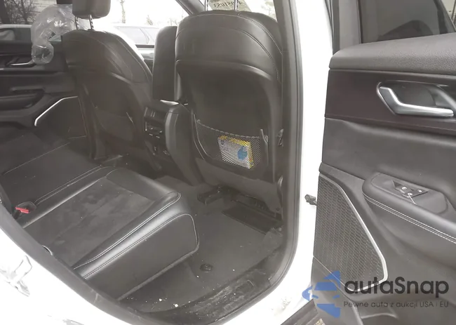 1C4RJHAG4N8606781: 44051053