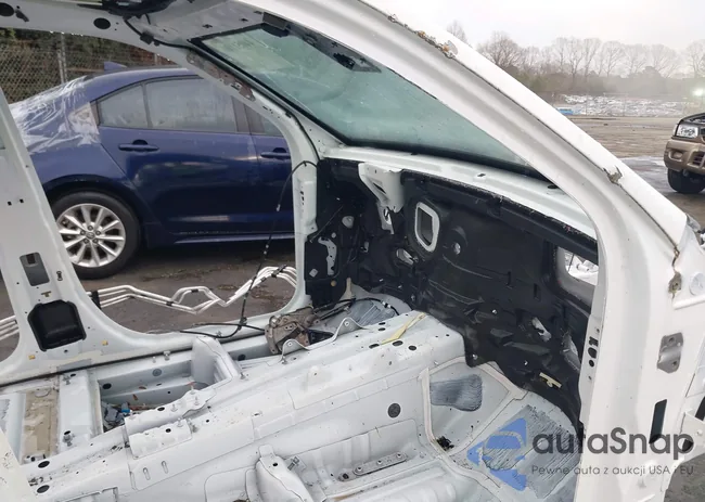 1C4SDJH98MC740776: 44051100