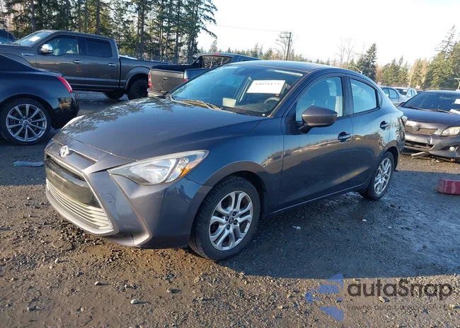 3MYDLBYV8HY163423: 44051173