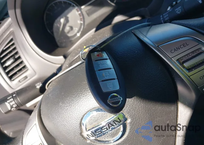 1N4AL3AP7DC206340: 44051216