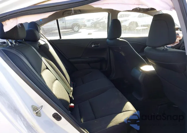 1HGCR2F50FA232152: 44050239