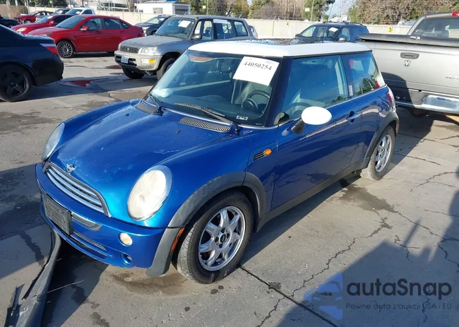 WMWRC33596TK73319: 44050254