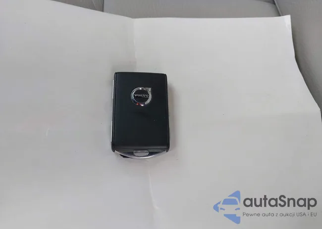 YV4L12RKXR1806829: 44050268