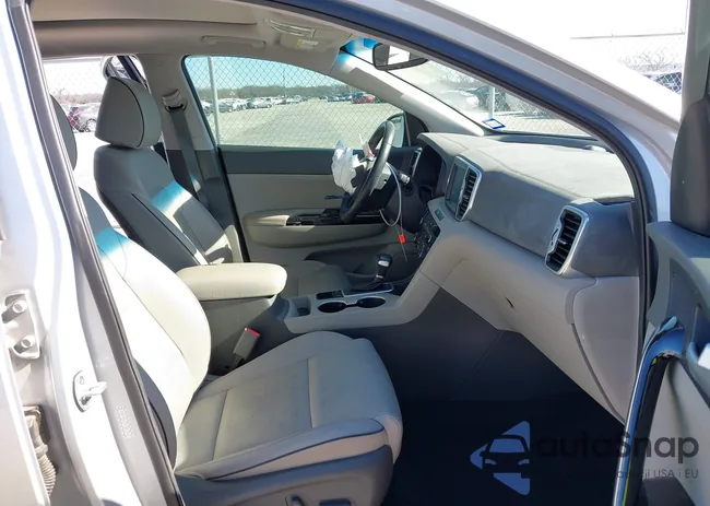 KNDPN3AC9K7601962: 44050337