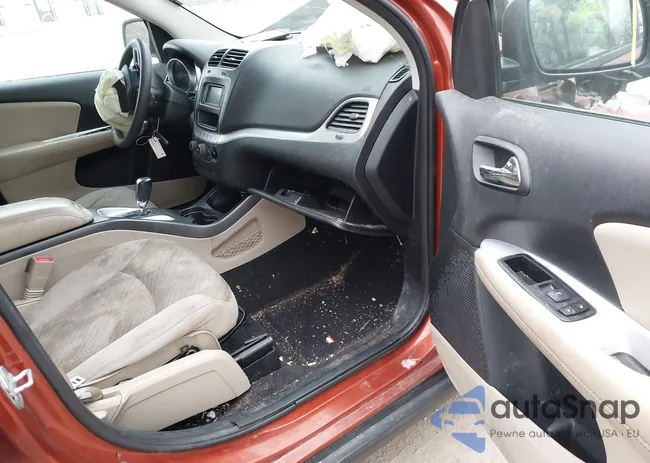 3C4PDCBG7CT373266: 44050369