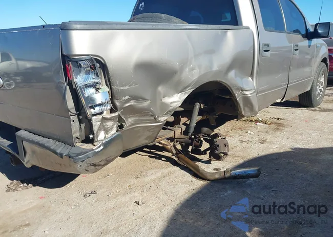 1FTPW12526FA44261: 44050415