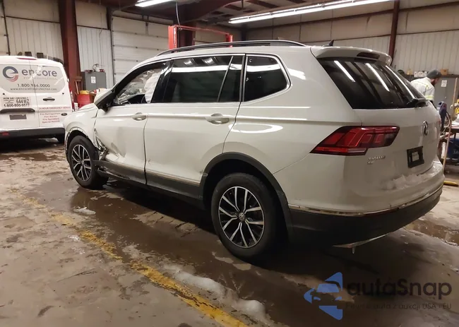 3VV2B7AXXMM12909: 44050443