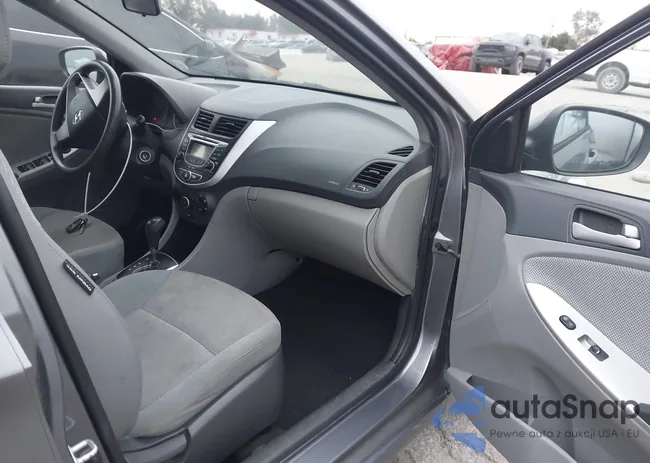 KMHCT4AE2DU538456: 44050448