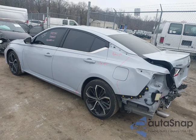 1N4BL4CV0RN324991: 44050466