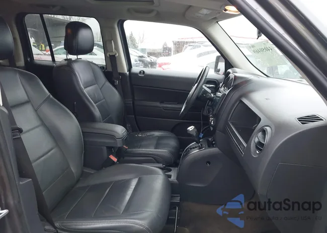 1C4NJPFA6FD399333: 44050469