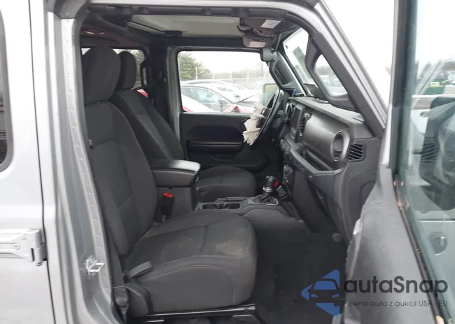 1C4HJXDG3LW187929: 44050535