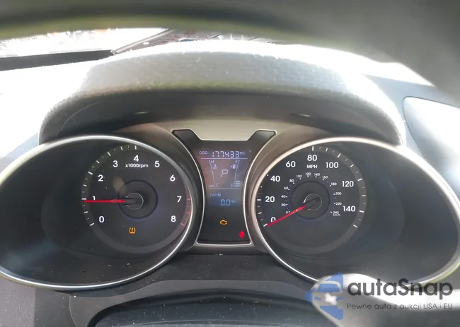 KMHTC6AD9DU166181: 44050547