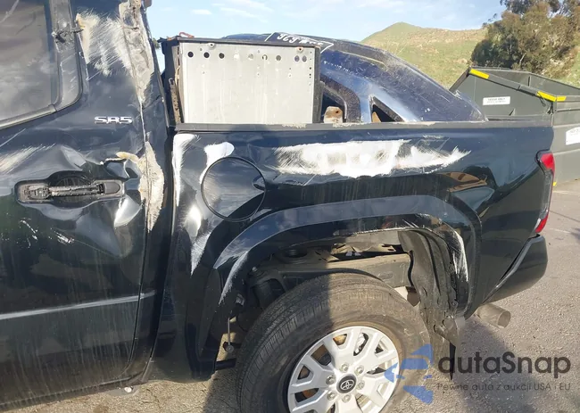 3TMKB5FN4SM051035: 44051640