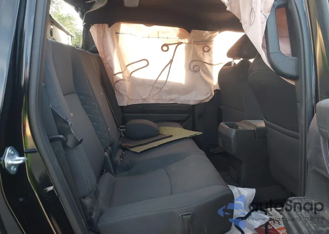 3TMKB5FN4SM051035: 44051640